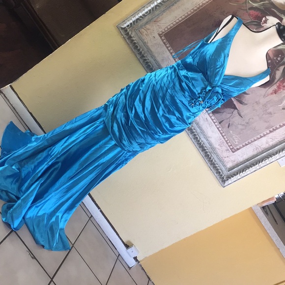 NWT - Picture 2 of 15